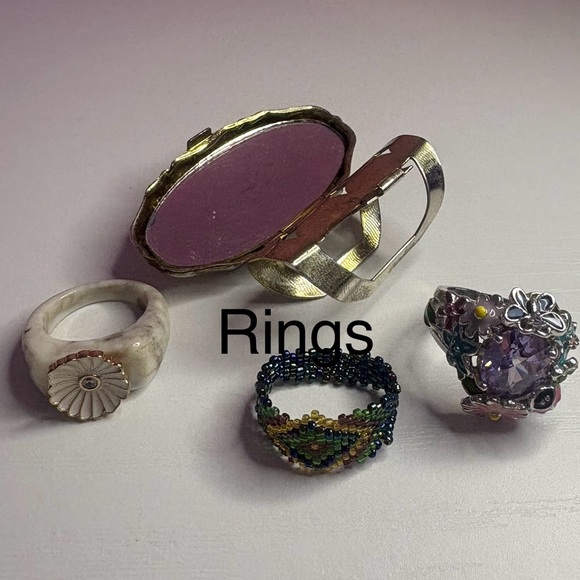 Jewelry Bundle, Rings, Necklaces, Bracelets Including Vintage Tweety Bird Box - Picture 7 of 16